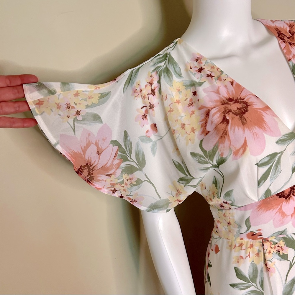 Leith White Floral Flutter Sleeve Midi/Maxi Dress - Picture 5 of 12